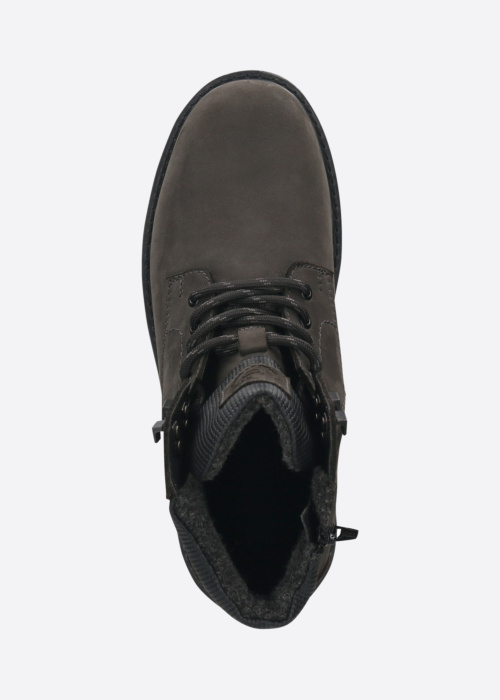 Bugatti aulinukai Justin