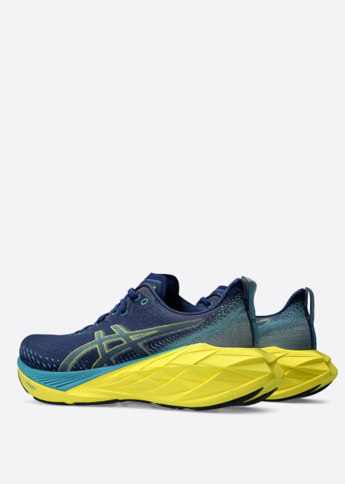 asics bėgimo bateliai Novablast 4