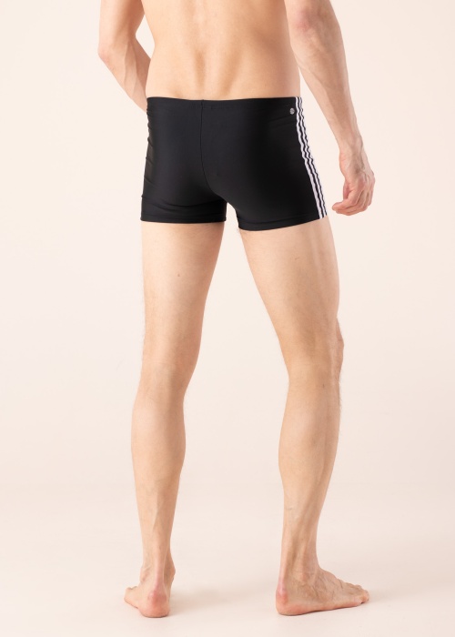 adidas maudymosi glaudės