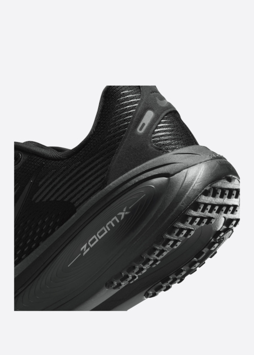 Nike bėgimo bateliai Vomero 18