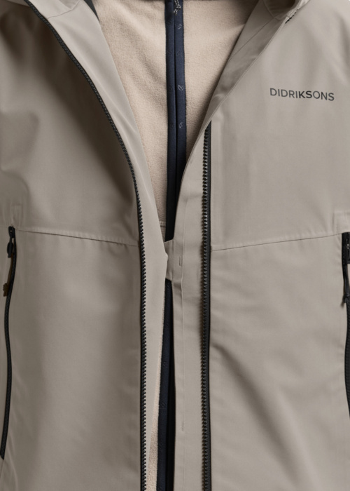 Didriksons pavasario-rudens striukė Biak