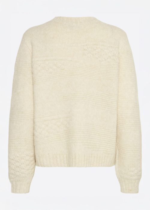 b.young megztinis Oksana