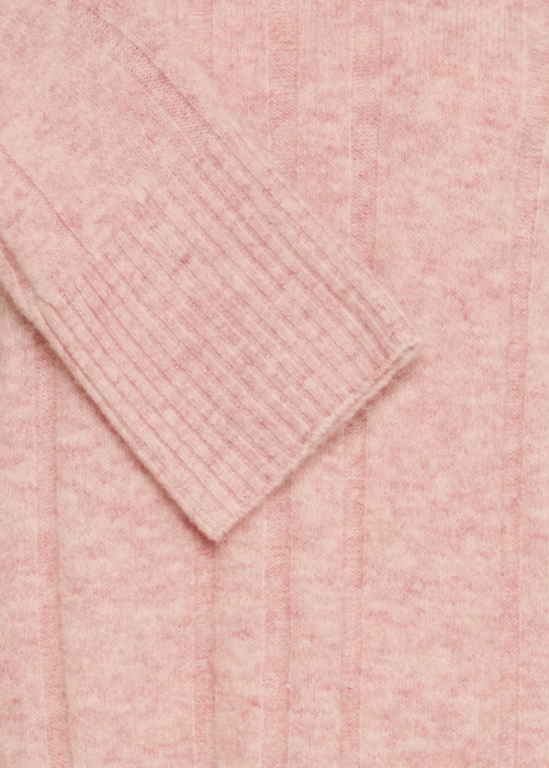 b.young megztinis Omea