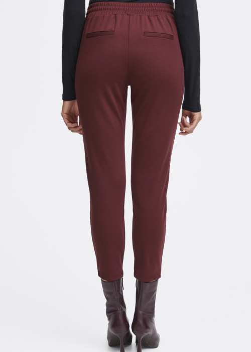 b.young kelnės Rizetta