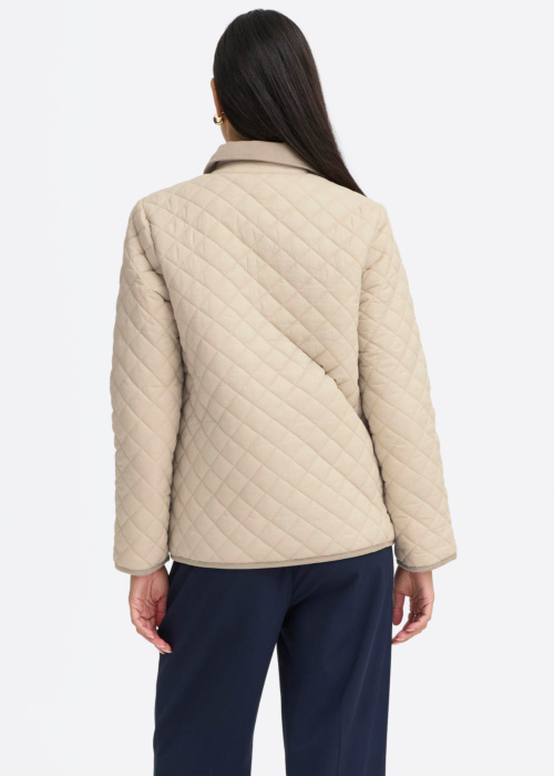 b.young pavasario-rudens striukė Berta