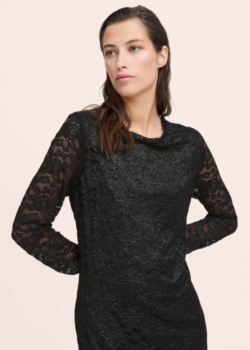 b.young suknelė Satu