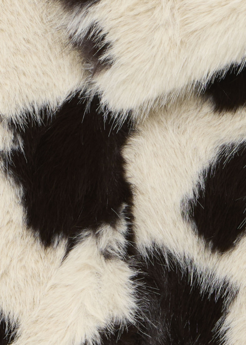 b.young kailis Bemio