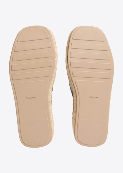 Calvin Klein bateliai