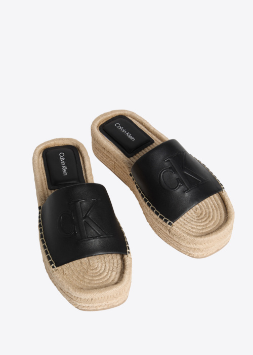 Calvin Klein bateliai