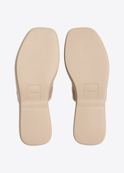 Calvin Klein bateliai