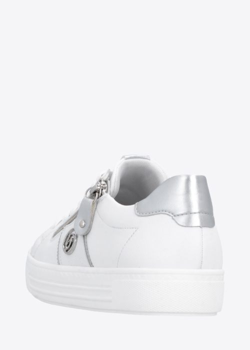 Remonte laisvalaikio batai