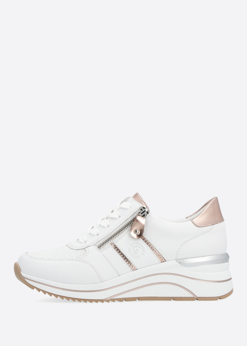 Remonte laisvalaikio bateliai