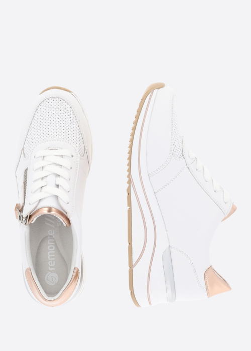 Remonte laisvalaikio bateliai