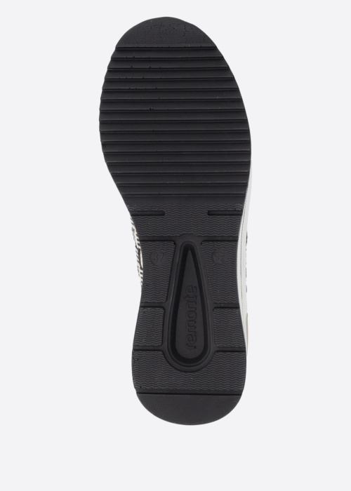 Remonte laisvalaikio bateliai