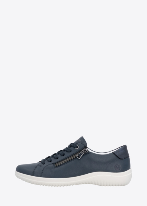 Remonte laisvalaikio bateliai