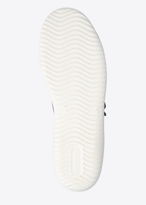 Remonte laisvalaikio bateliai