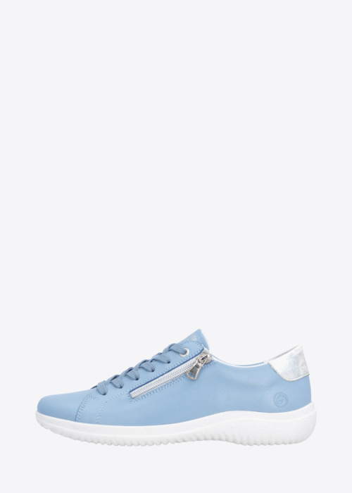 Remonte laisvalaikio bateliai