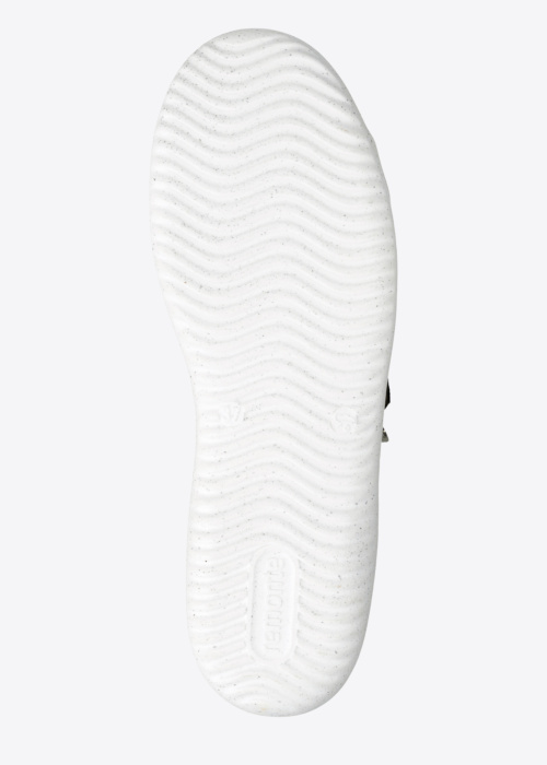 Remonte laisvalaikio bateliai