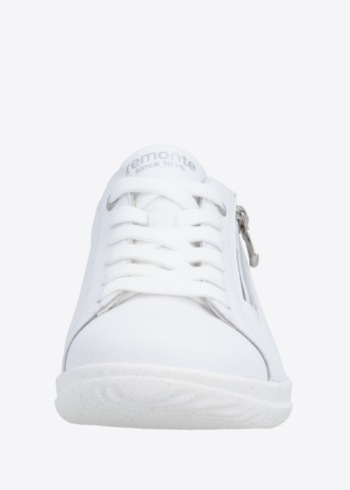 Remonte laisvalaikio bateliai