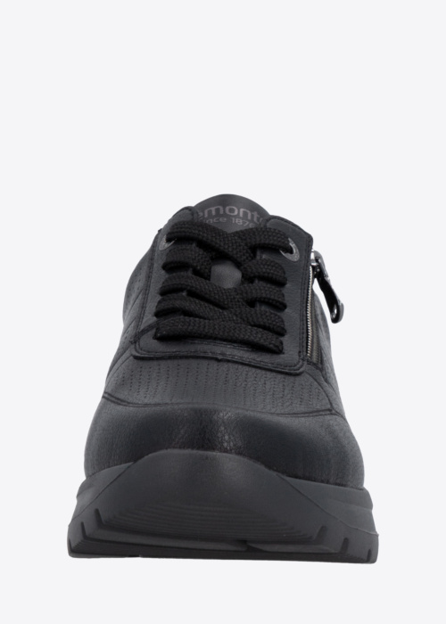 Remonte laisvalaikio bateliai