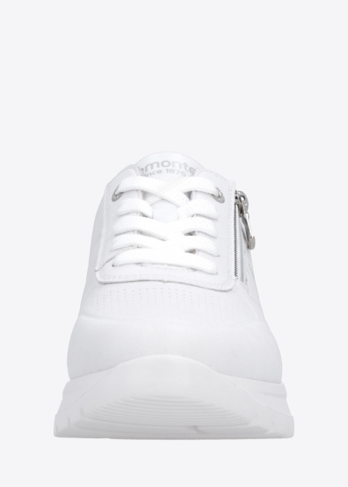 Remonte laisvalaikio bateliai