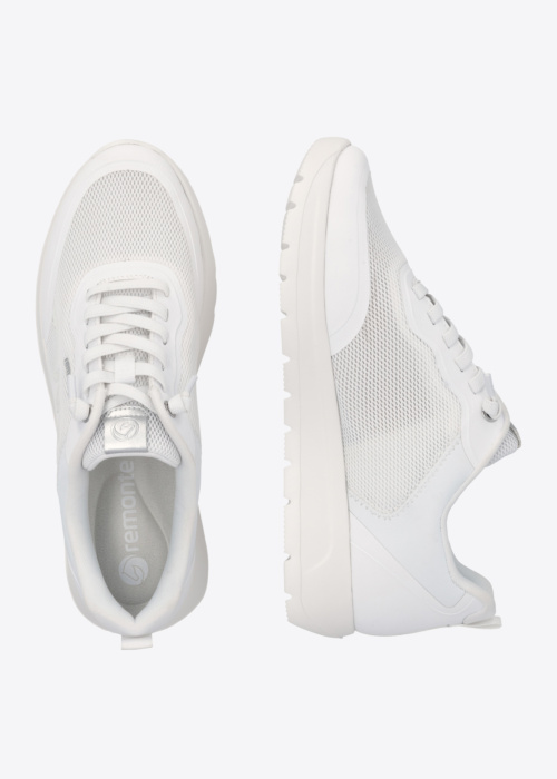 Remonte laisvalaikio bateliai