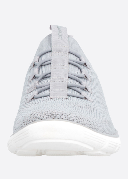 Remonte laisvalaikio bateliai