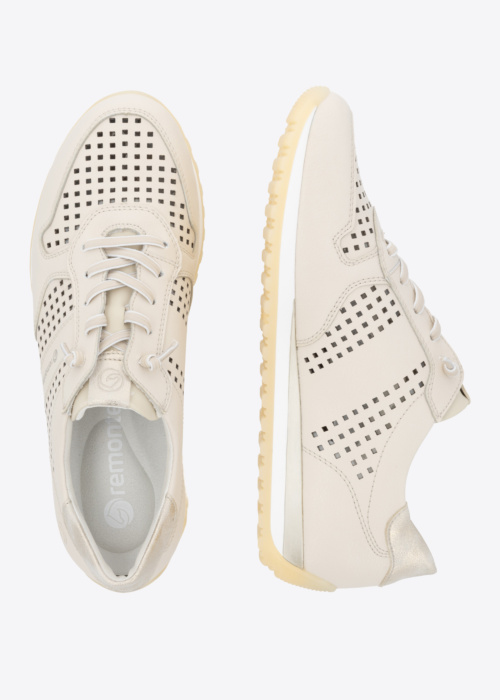 Remonte laisvalaikio bateliai