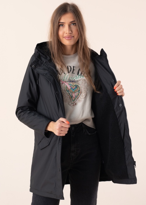 Only lietpaltis Sally