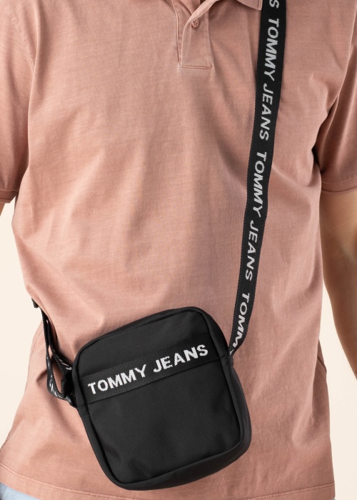 Tommy Jeans rankinė Essential