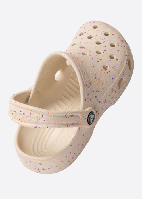Crocs sandalai Classic Paint Splatter