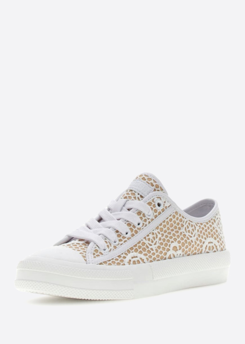 Guess laisvalaikio batai Carey2