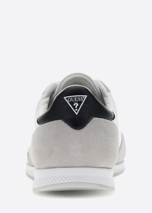 Guess laisvalaikio bateliai Drean