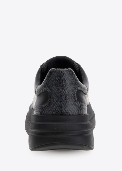 Guess laisvalaikio bateliai Elba