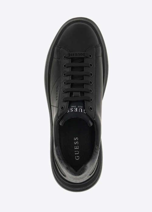 Guess laisvalaikio bateliai Elba