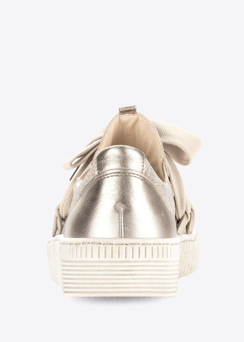 Gabor laisvalaikio bateliai