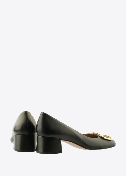 Högl bateliai Louise