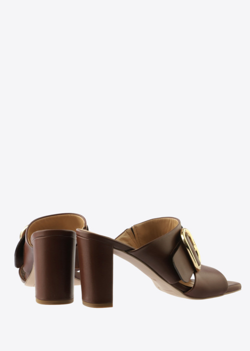 Högl bateliai Farrah