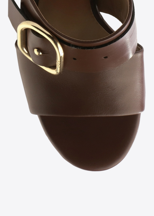 Högl bateliai Farrah