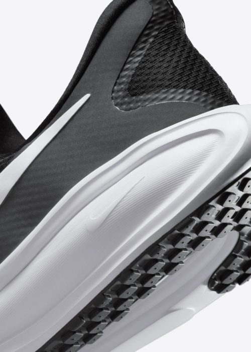 Nike bėgimo bateliai Revolution 8 Easyon