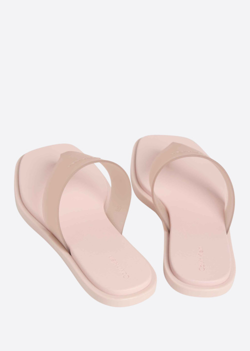 Calvin Klein šlepetės per pirštą