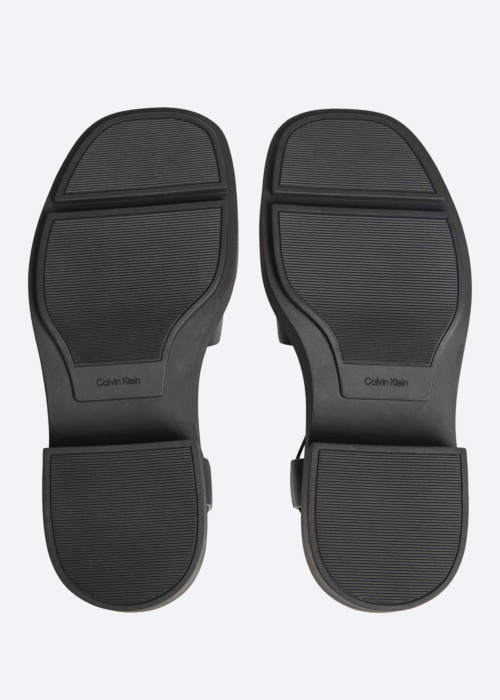 Calvin Klein bateliai