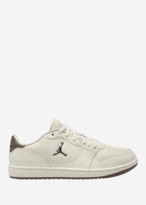 Jordan laisvalaikio batai Court Connect Low