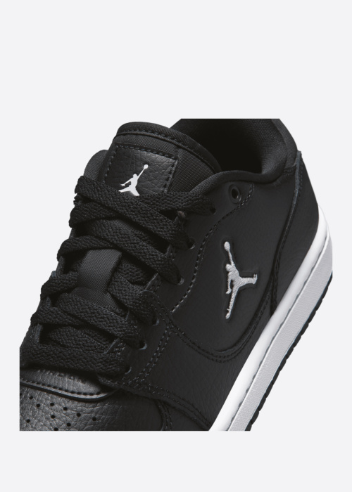 Jordan laisvalaikio batai Jordan Court Connect Low Bg