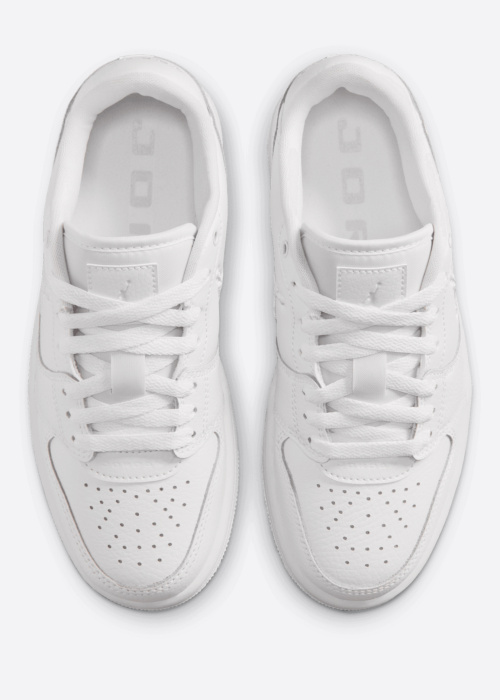 Jordan laisvalaikio batai Jordan Court Connect Low Bg