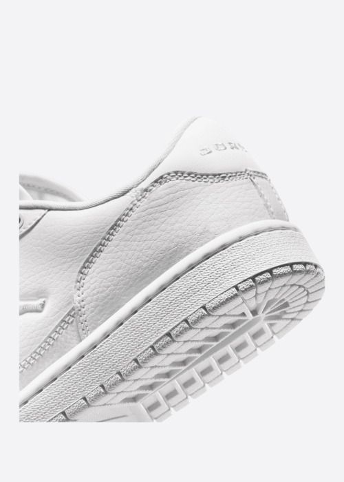 Jordan laisvalaikio batai Jordan Court Connect Low Bg