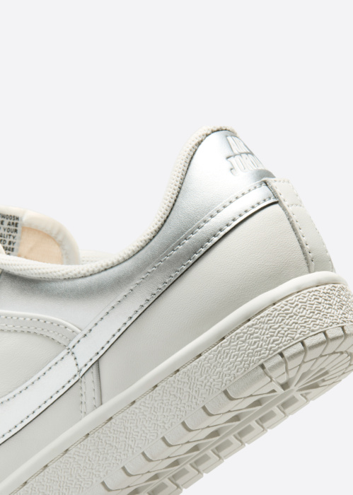 Jordan laisvalaikio batai Wmns Air Jordan Skyline Low Le