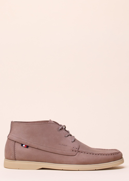 Tommy Hilfiger nubuko odos aulinukai