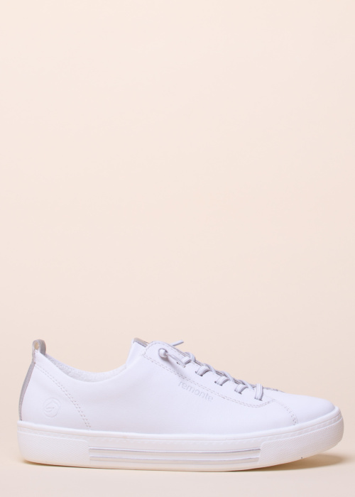 Remonte laisvalaikio batai