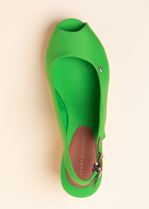 Tommy Hilfiger bateliai